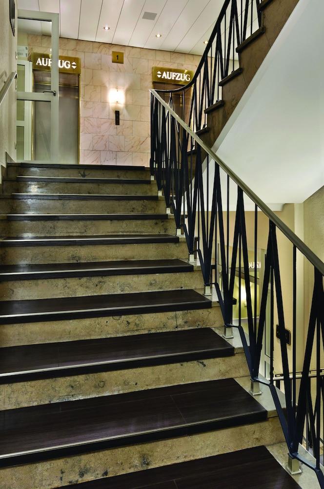 Hotel Intercityhotel